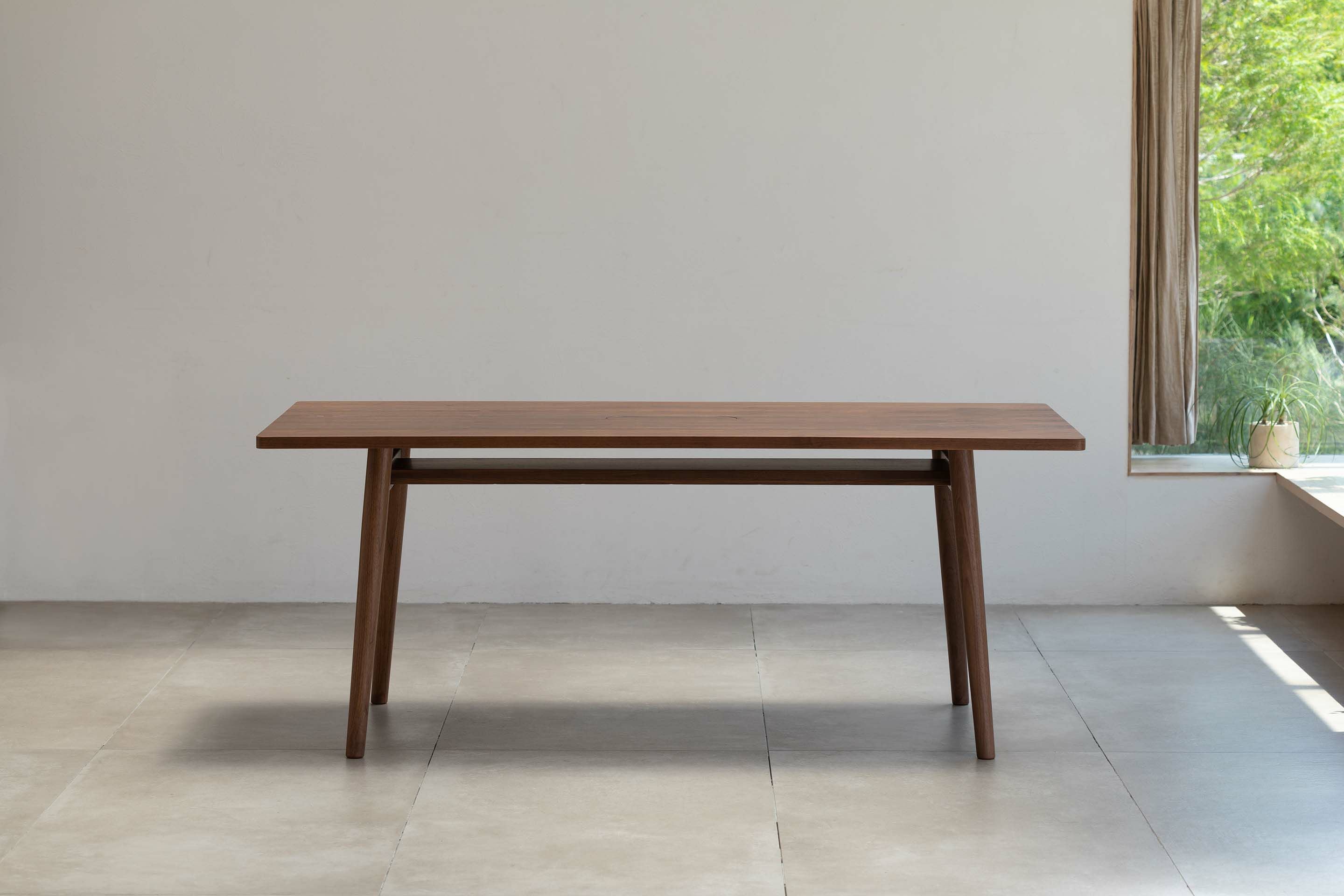 Table | Onffi