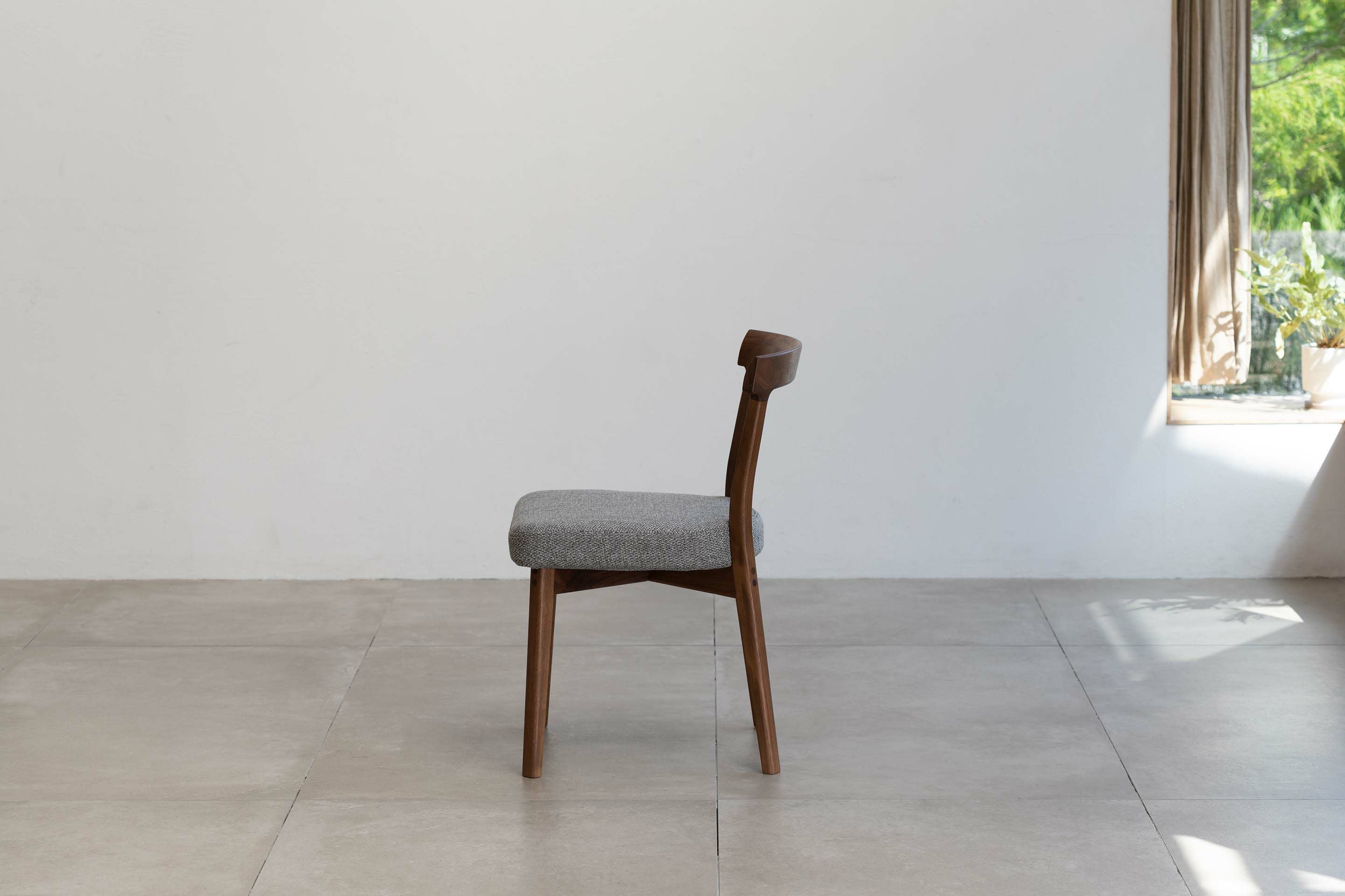 Funcio Chair Walnut | Onffi